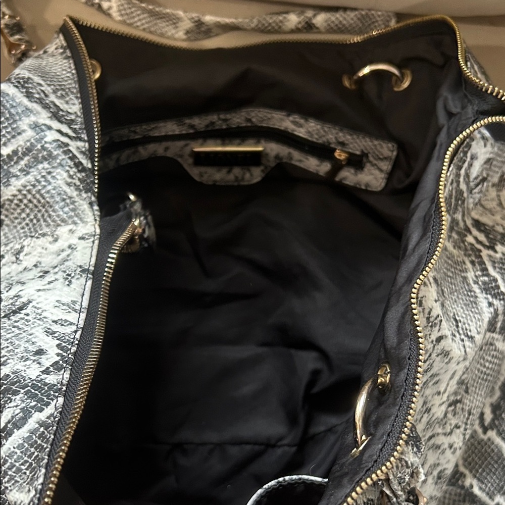 Snake-Print Tote Bag in Black and White with Tassel Detail - Picture 5 of 9